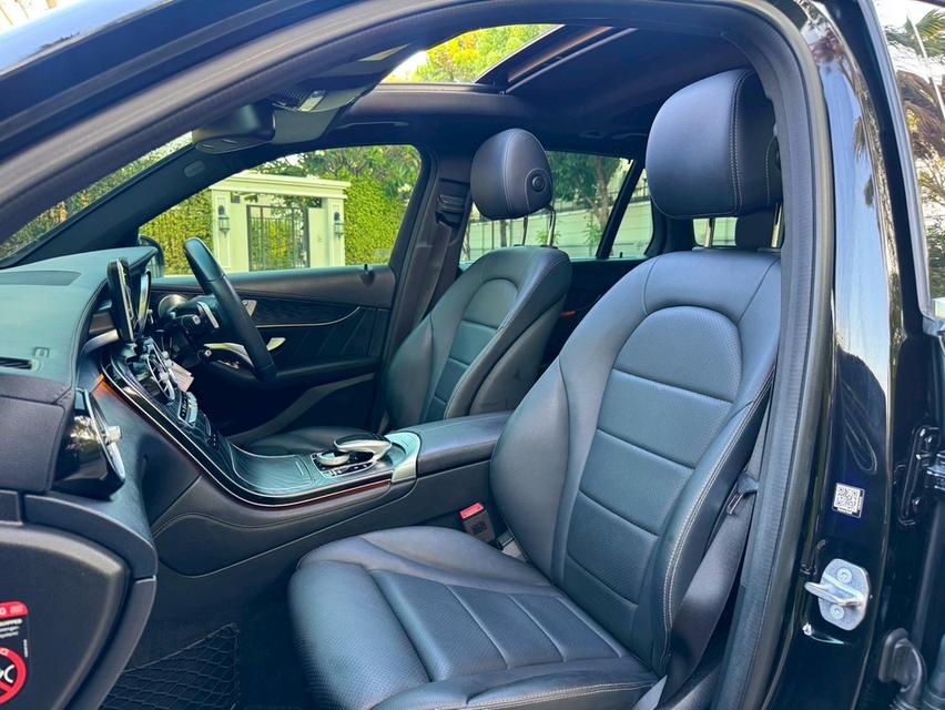 รหัสรถ AVA3424 🏆 Benz GLC250d AMG Dynamic 4matic ปี 2020 Top สุด Facelift ดีเซลล้วน รูปที่ 8