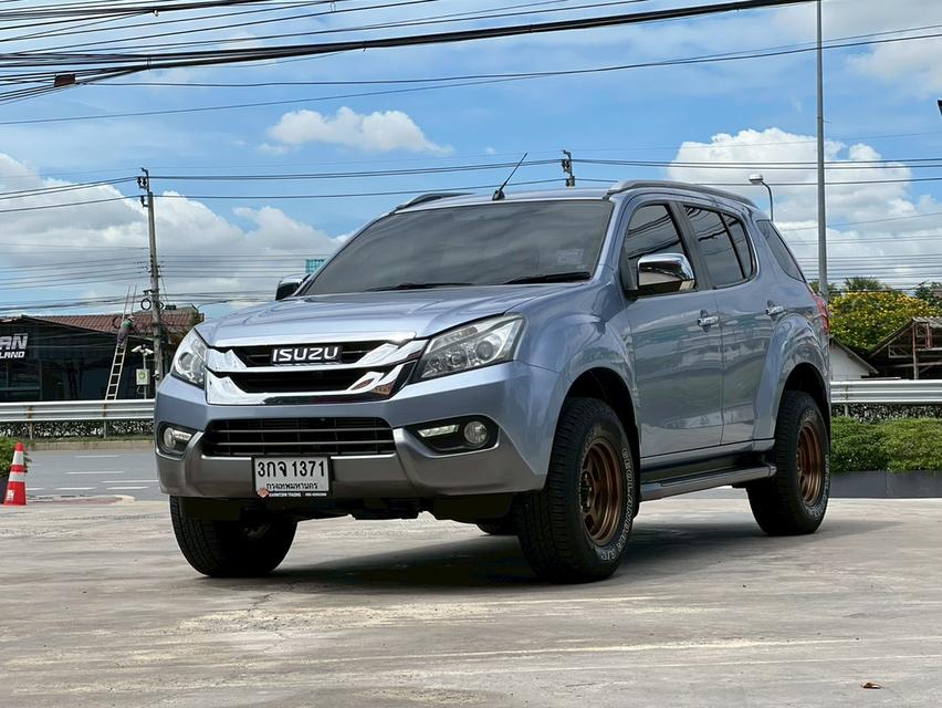 ปี 2014 ISUZU MU-X, 2.5 (DVD) โฉม ปี13-20 สีฟ้า เกียร์ออโต้ เครื่องดีเซล ขับ2