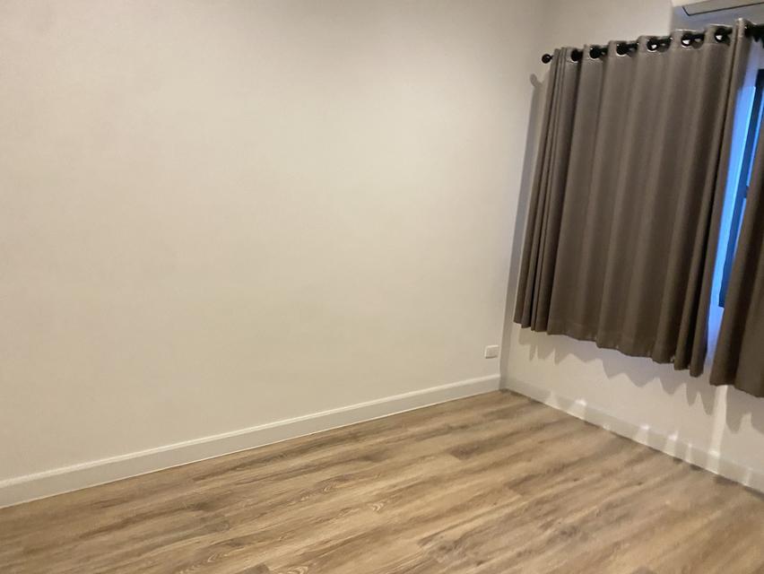 ให้เช่าทาวน์โฮม เพชรเกษม 81 / 4 ห้องนอน/ 3 ห้องน้ำ/ 2 ที่จอดรถ 4