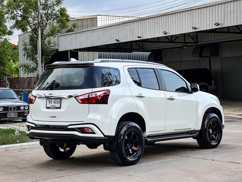 ขาย Isuzu MU-X 3.0DVD ปี14 6