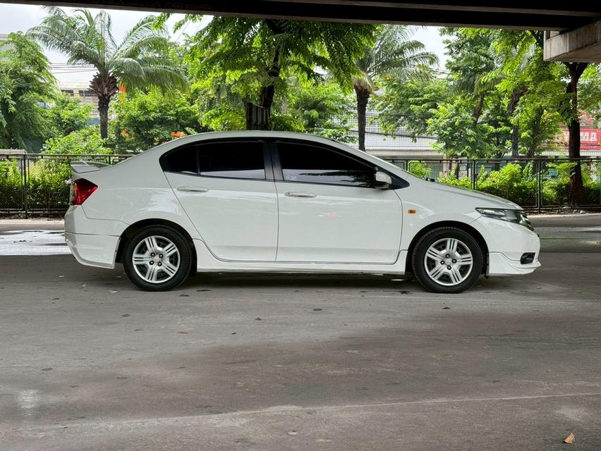 Honda City 1.5 CNG Year 2013 8