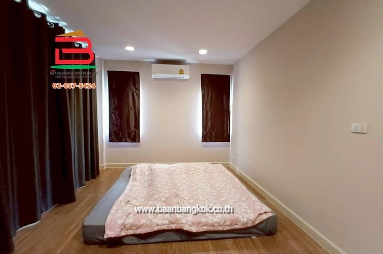 บ้านเดี่ยว โครงการ ไลฟ์ บางกอก บูเลอวาร์ด รังสิต-คลอง 3 เนื้อที่ 55.7 ตรว. ตำบลประชาธิปัตย์ อำเภอธัญบุรี จังหวัดปทุมธานี 20