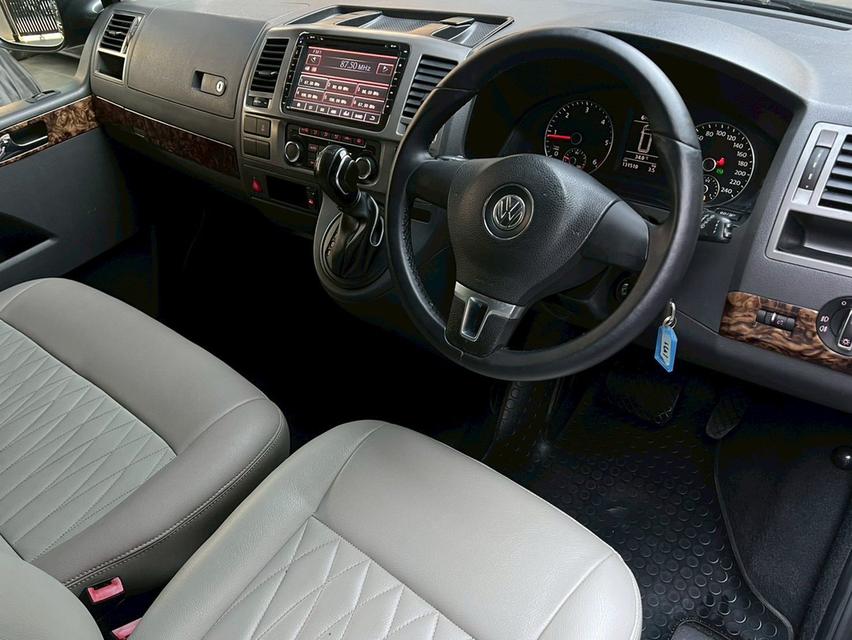 VOLKSWAGEN CARAVELLE 2.0 BI TDI 5