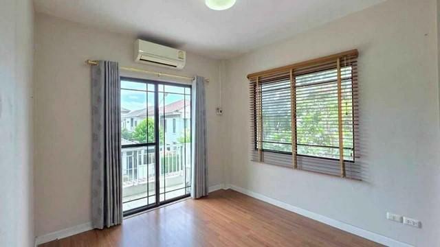 P557 ให้เช่า ขาย บ้านเดี่ยว 2 ชั้น โครงการ มัณฑนา เลค วัชรพล Mantana Lake Watcharapol หน้าบ้านหันทางทิศใต้ รับลม ตัวบ้านอยู่โซนทะเลสาบ (Charming Zone) 13