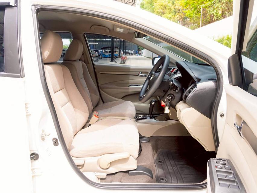 Honda City 1.5V ปี จด 2013 ประกันเครื่องเกียร์3ปี/ 30,000 km 10