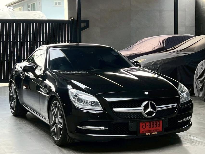 Mercedes-Benz SLK200 AMG Sports BlueEFFICIENCY Convertible 2