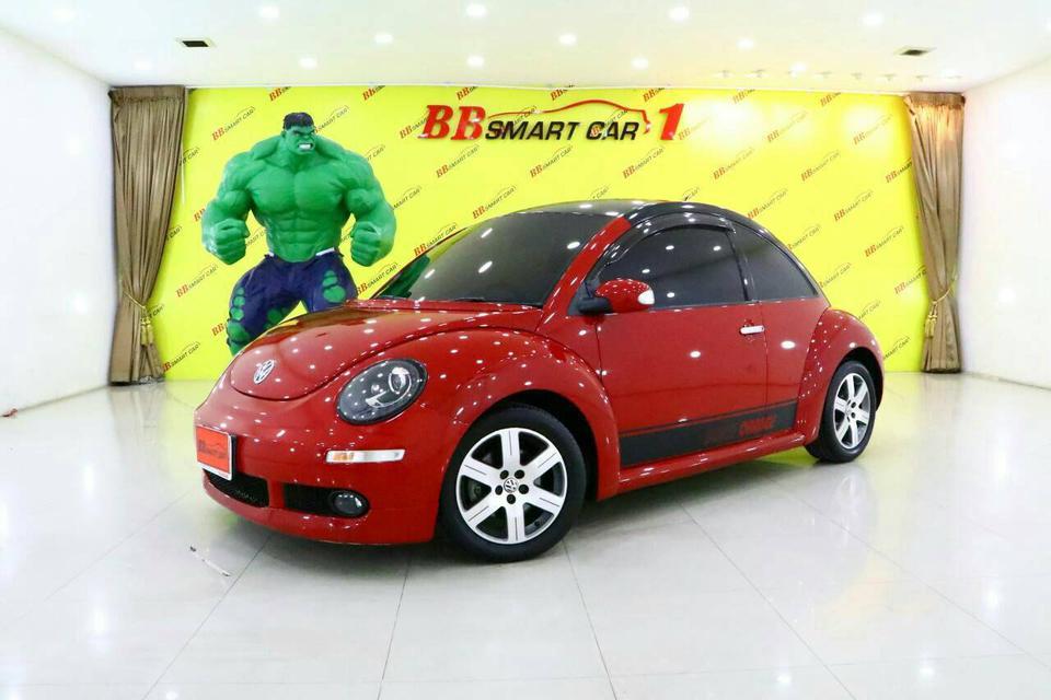 1B52-52 VOLKSWAGEN BEETLE 2010 1