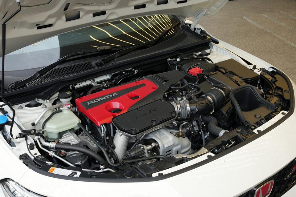 ‼New Civic FL5 รุ่นพิเศษ Honda Civic Type R Racing Black Package 2026 รถใหม่นำเข้า Warranty 2 Years or 50,000 KM. รูปที่ 15