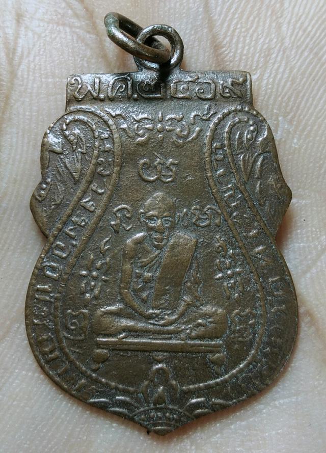 พระเก่าของที่บ้าน ตามภาพ ให้เช่าค่ะ