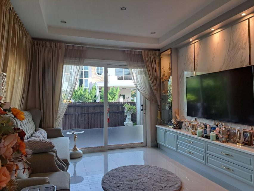 บ้านเดี่ยว หลังมุมติดสวน 2