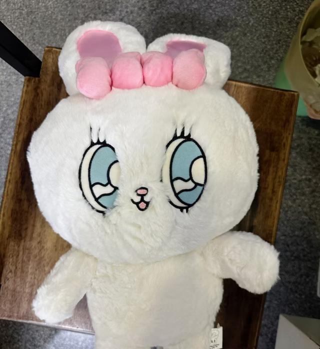 ตุ๊กตากระต่าย ESTHER BUNNY 40 cm.