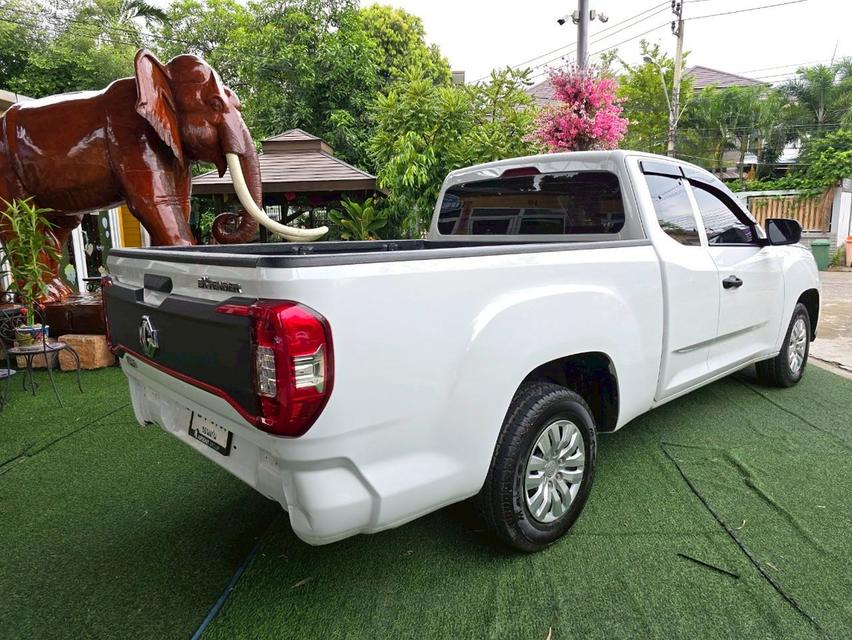 ขายMG EXTENDER รุ่น GIANT CAB ตัว C ปี2024เครื่อง 2.0cc.  ไมล์แท้100% คะวิ่งมาน้อยมากๆคะแค่1,8xxกิโล  10