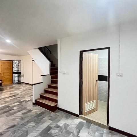 PP423 ขายทาวน์เฮ้าส์ 2 ชั้น หมู่บ้านร็อคการ์เด้นโฮม 2 Rock Garden Home 2 วัชรพลซอย 3 รีโนเวทใหม่ 5