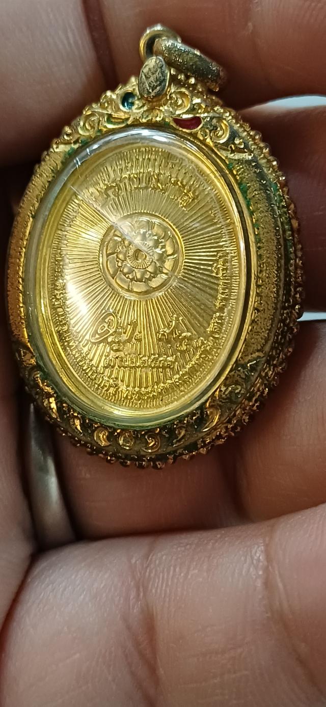 หลวงพ่อสด วัดปากน้ำ เลี่ยมกรอบทอง ฝังเพชรพลอย รูปที่ 4