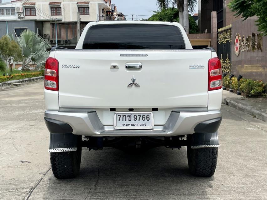 ขายMitsubishi Triton 2.4Gls 4wd ปี18