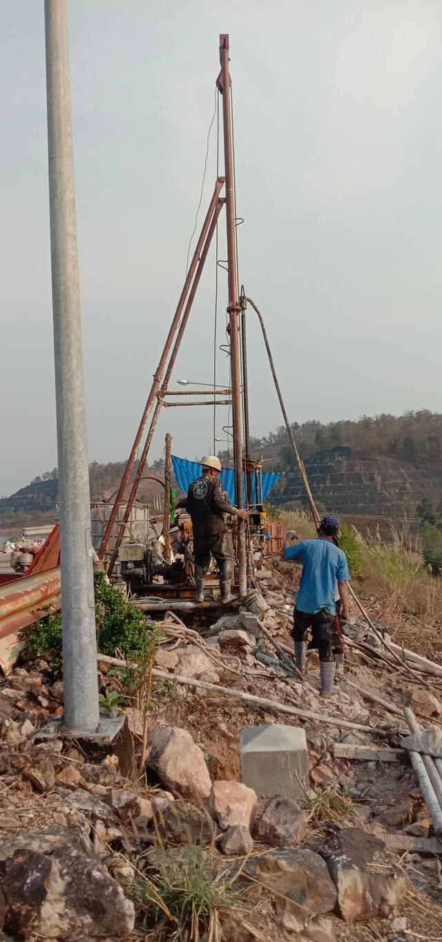 บริการเจาะสำรวจหิน-แร่ เจาะปรับปรุงฐานราก ฯลฯ 2