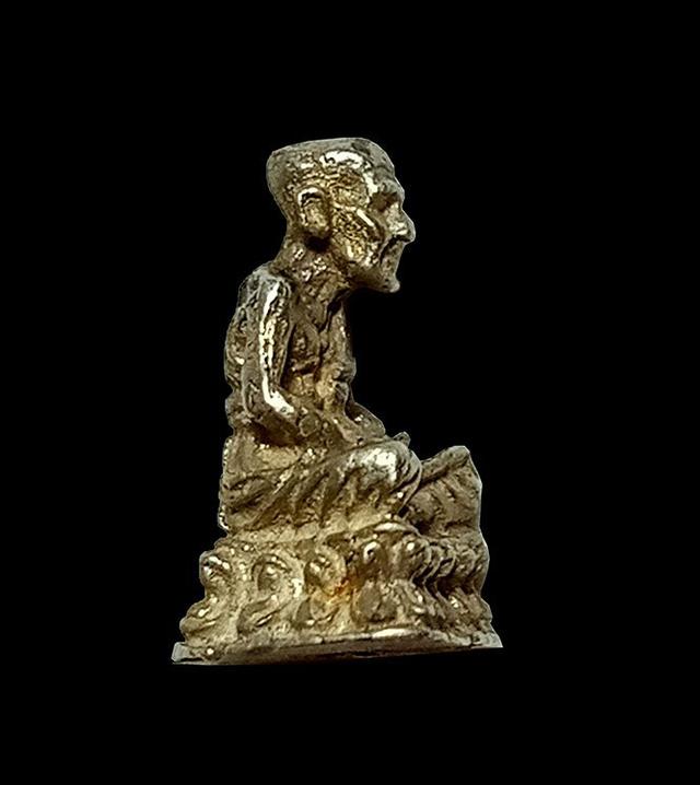 รูปหล่อหลวงพ่อทวดจิ๋ว เนื้อเงิน วัดช้างให้ ปัตตานี ปี2535 2