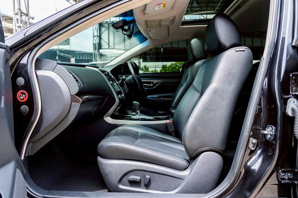 รหัสรถ NP6350 NISSAN TEANA 2.5XV 2017 12