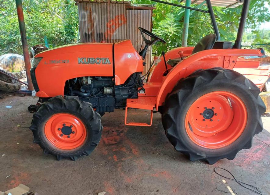 ส่งต่อรถไถ Kubota 3608 มือ 2 3