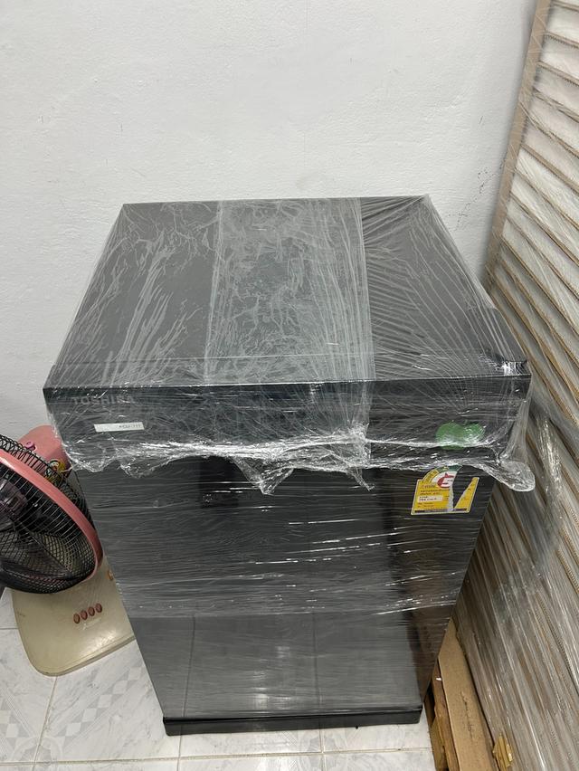 ตู้เย็น Toshiba รุ่น GR-C149 ขนาด 145.9ลิตร (5.2 คิวบิก) 3