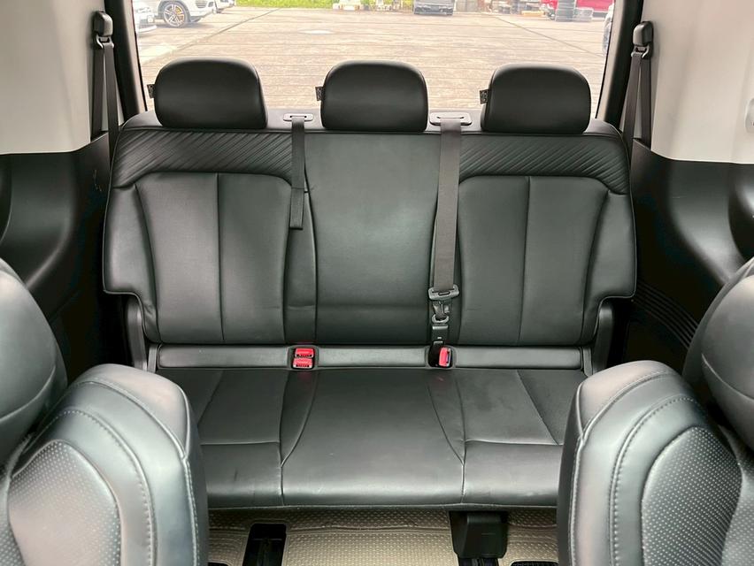 รถเข้าใหม่! Hyundai Staria 2.2 Premium ปี 2022 15