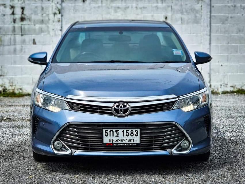 Toyota Camry 2.5 G Navigator