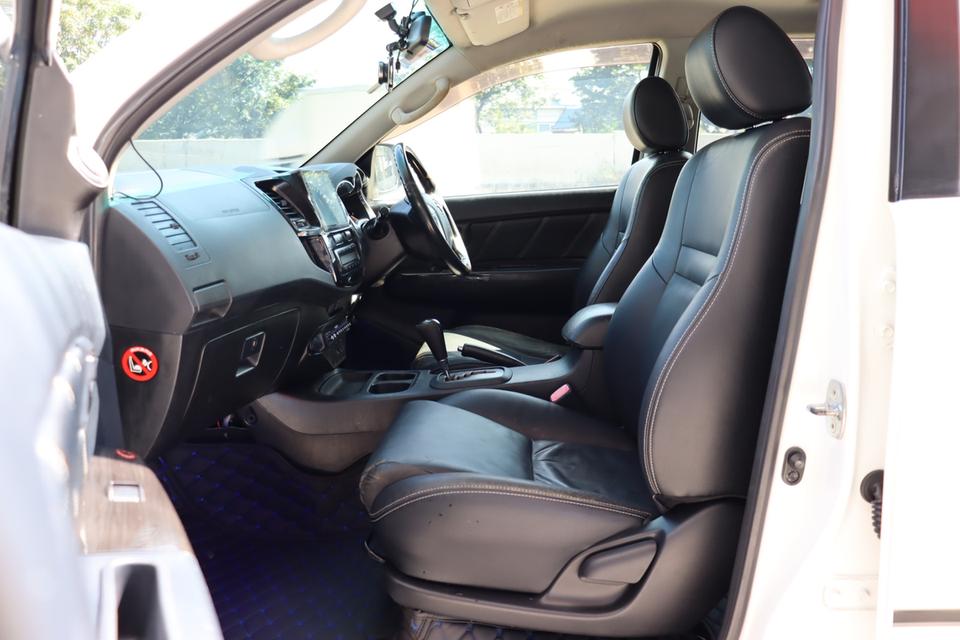 ðĐTOYOTA FORTUNER 2.7 V 2015 11