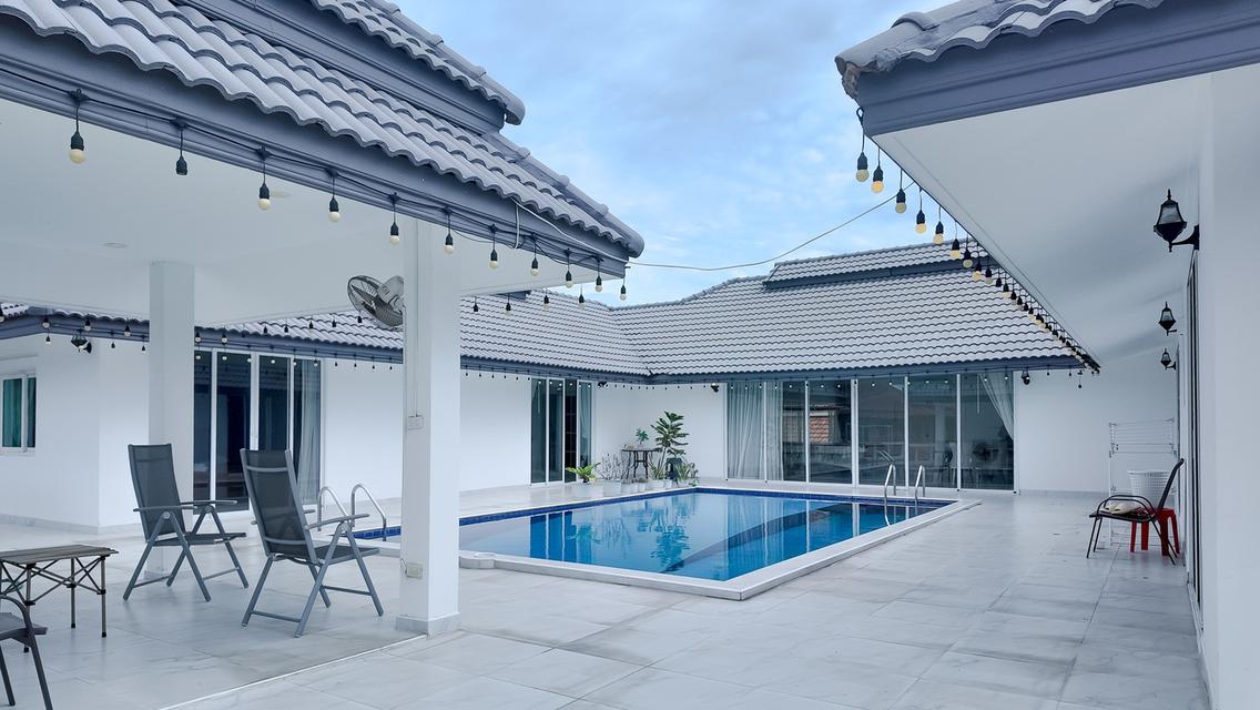 For sale Large villa Grange Park Pattaya 25 Million 1