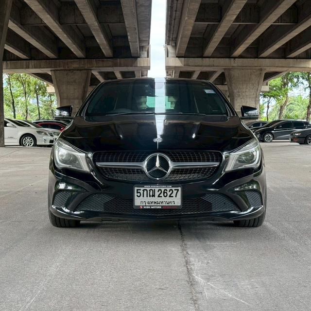 ขายด่วน! Mercedes-Benz CLA 180 W117 AT ปี 2016 รถสวยมือเดียว สภาพดี พร้อมขับทันที!