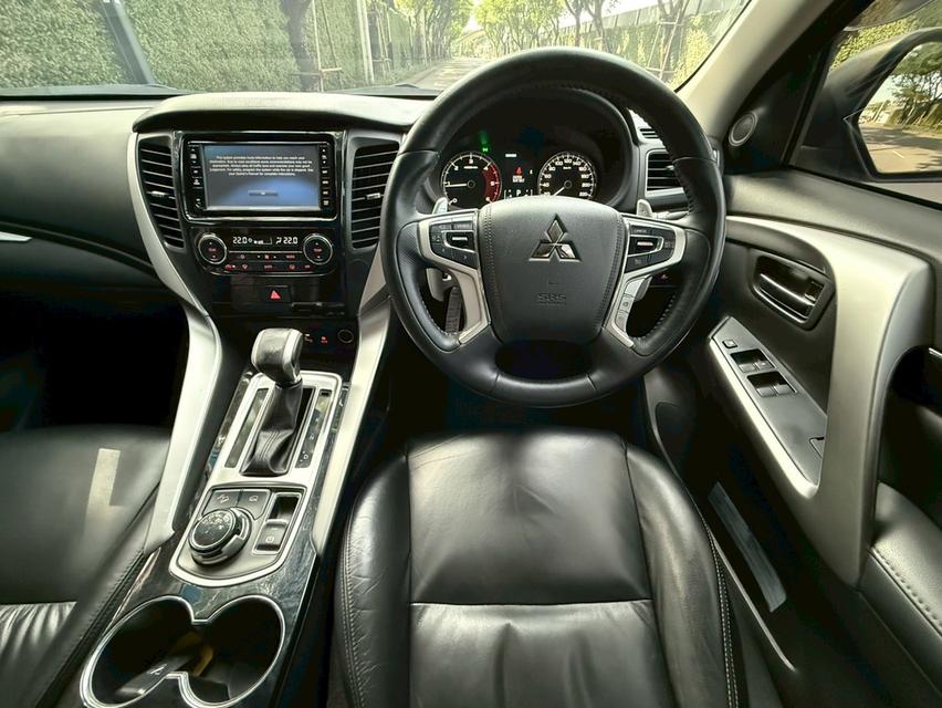 Pajero 2.4 GT Premium NAVI 4WD ปี2015 เจ้าของเดียว 9