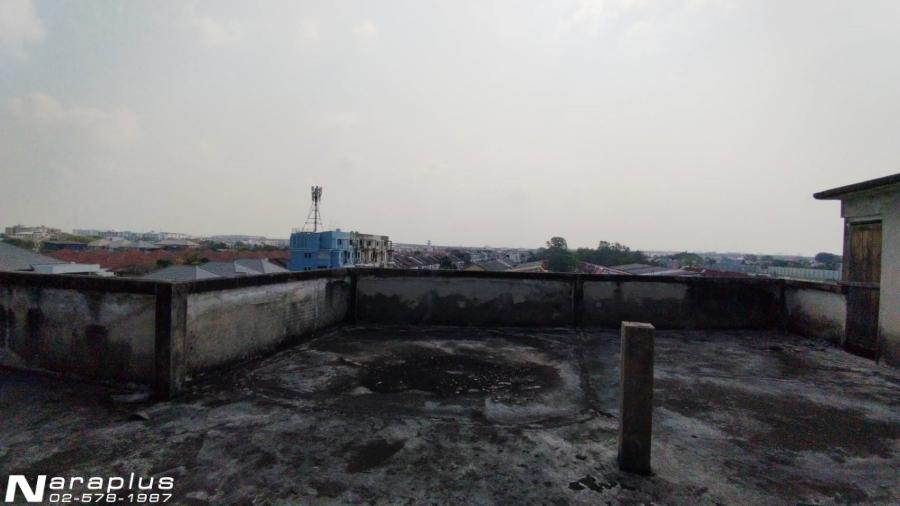 69020088 : ขายอาคารพาณิชย์ 4 ชั้น 2 คูหา พร้อมดาดฟ้าขนาดใหญ่ บนที่ดินขนาด 42 ตร.ว. หน้าหมู่บ้านกัญจน์เพชร วิลล่า ประชาอุทิศ 17 ดอนเมือง พื้นที่เยอะ คุ 11