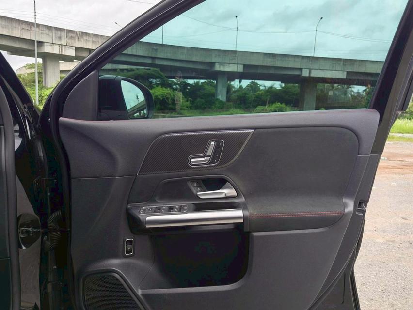 รหัสรถ KPC53 🚗 Mercedes-Benz GLA200 AMG (W247) ปี 2022 สีดำ 9