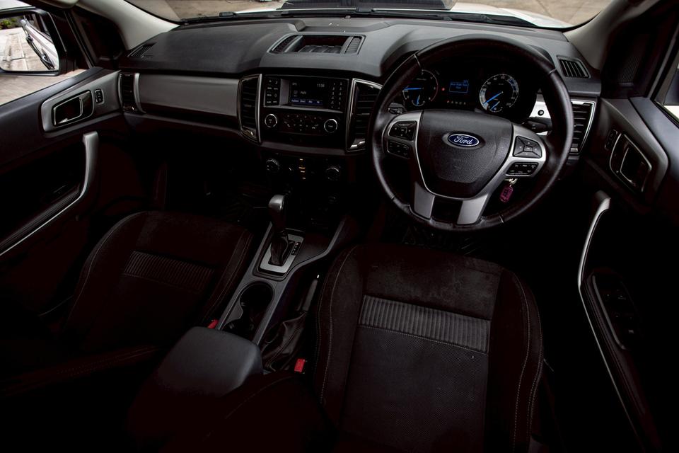 Ford Ranger 2.2 XLT Hi-Lander Double Cab ปี 2019 สีขาว มือเดียวป้ายแดง 13