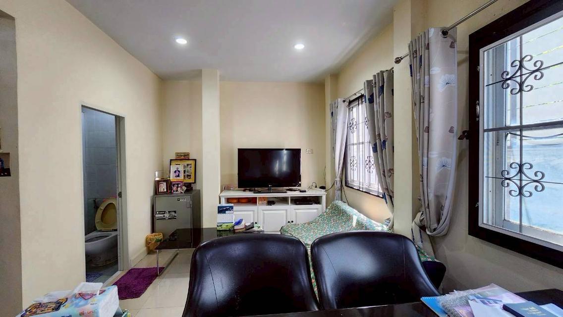 ขายด่วน ทาวน์โฮม 4 ชั้น หมู่บ้านอรุณพัฒน์ สาธุประดิษฐ์-พระราม 3 "บ้านสภาพดี ไม่ทรุด ไม่ร้าว ทำเลศักยภาพ ใกล้ Central พระราม 3" 7 ห้องนอ 4 ห้องน้ำ 16