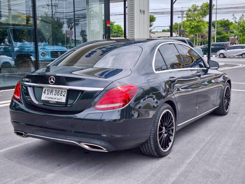 รหัสรถ KPV3682 🚘 BENZ C350e Avantgarde ปี 2018 13