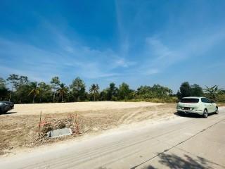 ขายยกแปลง 2,500,000 ถมแล้ว ที่ดิน ระยอง แกลง ใกล้ทะเลหาดแม่พิมพ์ 8 นาที ขนาด 340 ตรว.  5