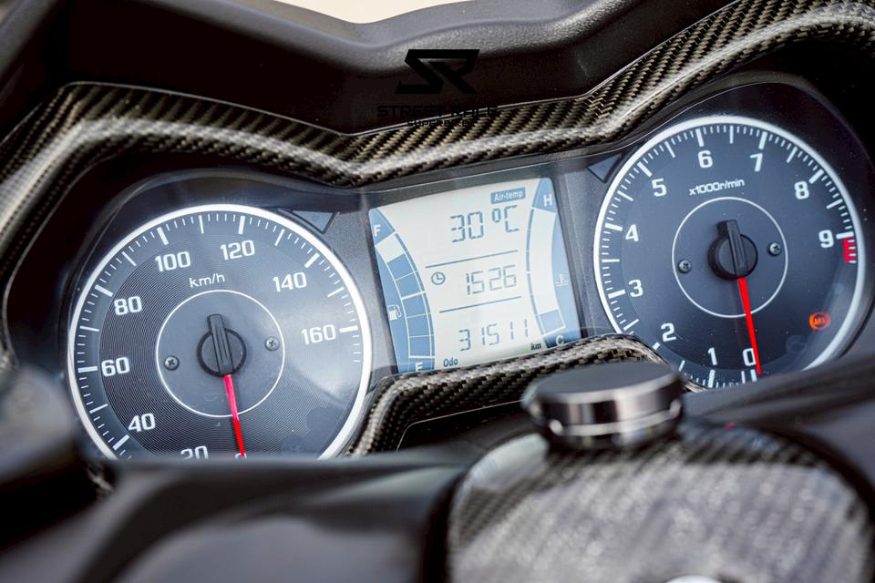 2021 Yamaha xmax 2021 เทาล้อน้ำเงิน โช๊ค ohlins + ท่อ atom titanium ของแต่งเบิกใหม่ทั้งคัน