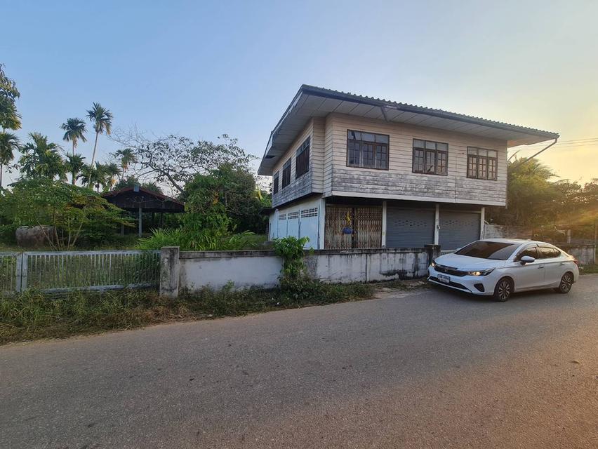 บ้านพร้อมที่ดิน 950,000 บาท ต่อรองได้ 12