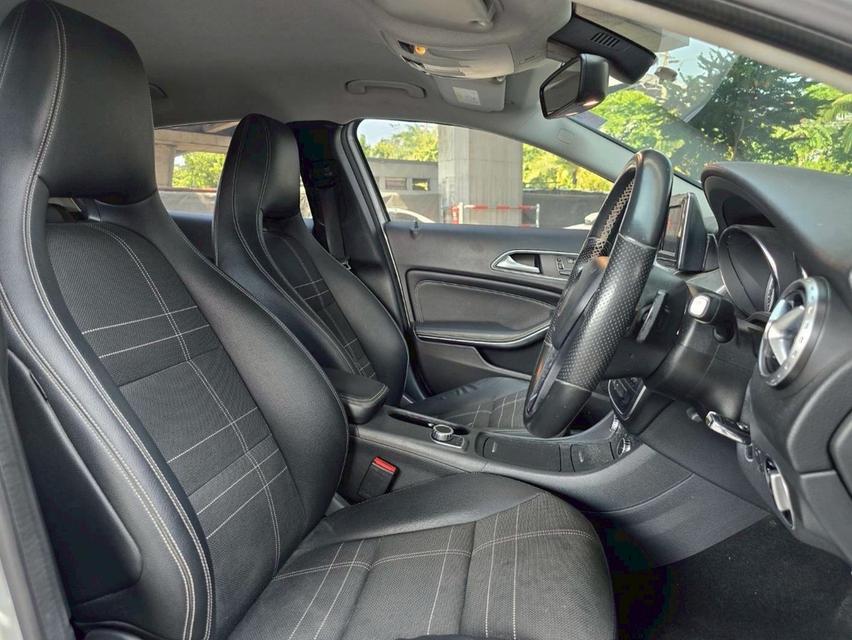 รหัสรถ WMT8991 BENZ GLA200 ปี 2015 รูปที่ 11