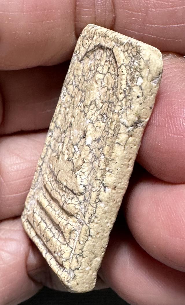 พระสมเด็จพิมพ์ใหญ่ เนื้อเก่า รูปที่ 4