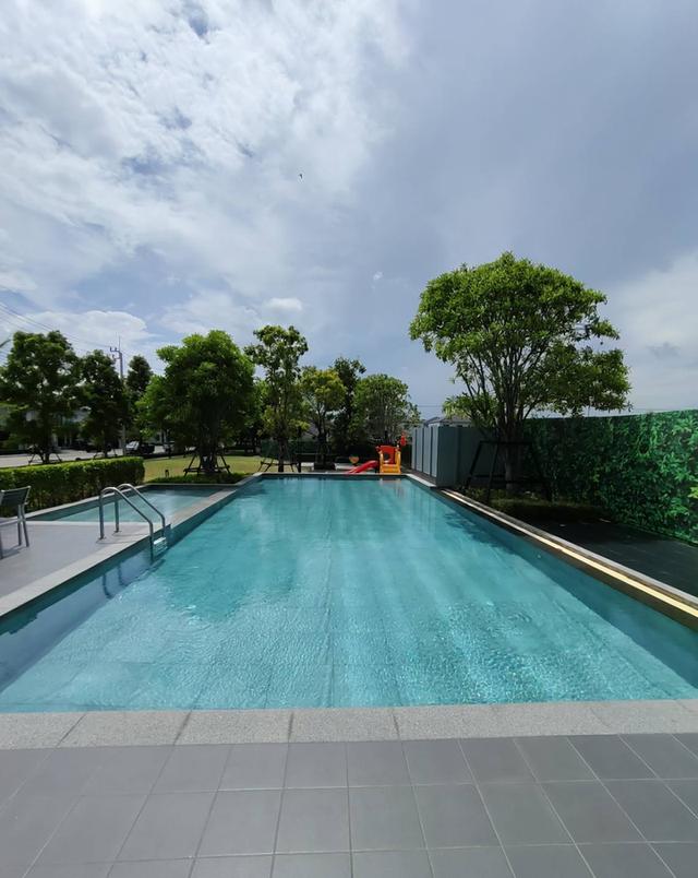 The Plant Srinakarin – Theparak (เดอะแพลนท์ ศรีนครินทร์ – เทพารักษ์) บ้านเดี่ยวและบ้านแฝด ฟังก์ชัน 4 ห้องนอน ใกล้ทางด่วนและรถไฟฟ้า 2