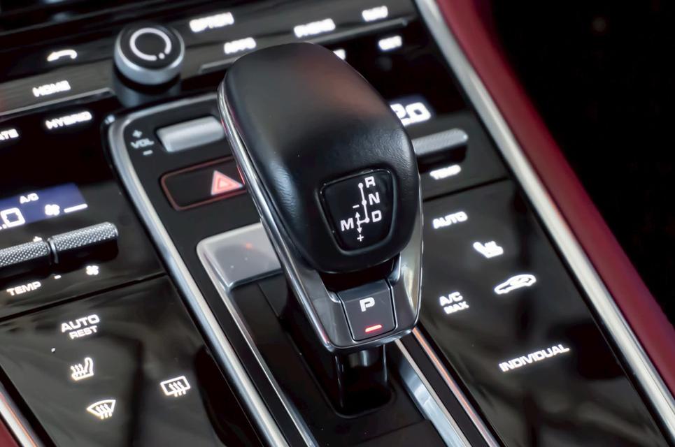 Panamera 2.9 4 E-Hybrid10YEAR รูปที่ 12