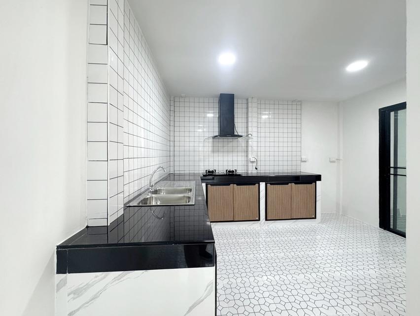 หมู่บ้านพฤกษา 67 ลำลูกกาคลอง2 ถ.เสมาฟ้าคราม ต.คูคต อ.ลำลูกกา จ.ปทุมธานี 10