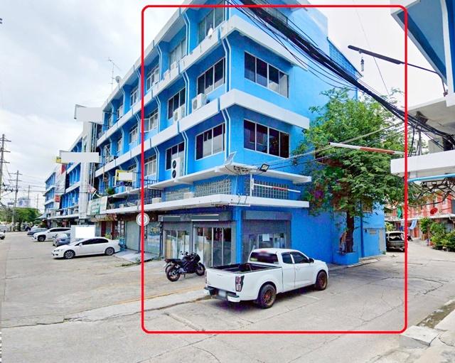 สโมสรทหารบก 600ม. กำลังรีโนเวทให้ใหม่ รัชดา สุทธิสาร BTS สะพานควาย 1.1 กม. 12นอน 12น้ำ อาคาร2คูหา 4.5ชั้น 41ตร.วา. 721ตร 1