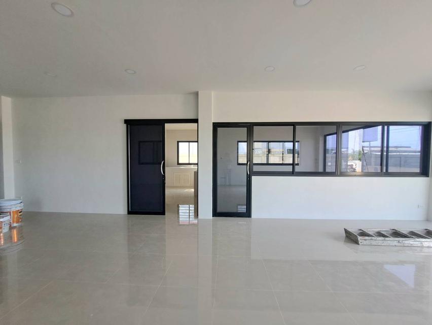 ขายและให้เช่า โรงงานมือหนึ่งสมุทรสาคร 1-3ไร่ โกดังและออฟฟิศ 1000-1500ตรม.ขอใบรง.4ได้ ซอยสี่วาพาสวัสดิ์-พันธุวงษ์ ถ.เศรษฐกิจ บ้านเกาะ สมุทรสาคร 5