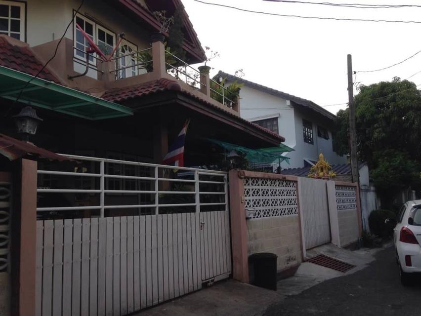 บ้านเดี่ยว บ้านเดี่ยว 2 ชั้น หลังมุม *** เจ้าของขายเอง *** 9,500,000 บาท 2