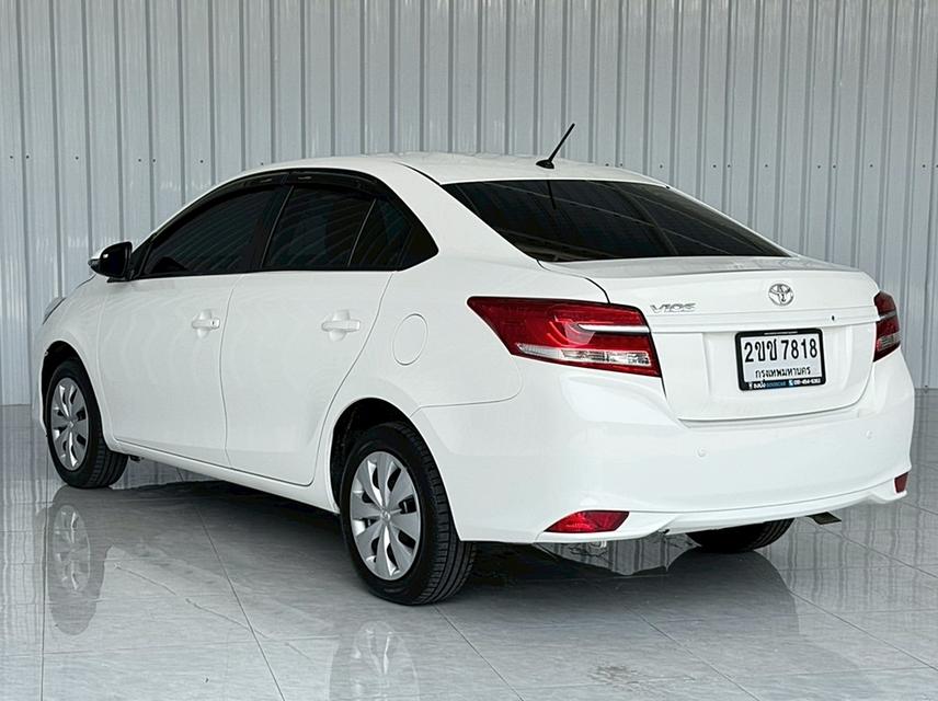 Toyota Vios 1.5 Entry เบนซิน เกียร์ออโต้  ปี2021 8