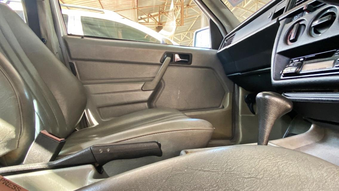 รถเบนซ์คลาสสิก 190E รถตำนาน รูปที่ 9