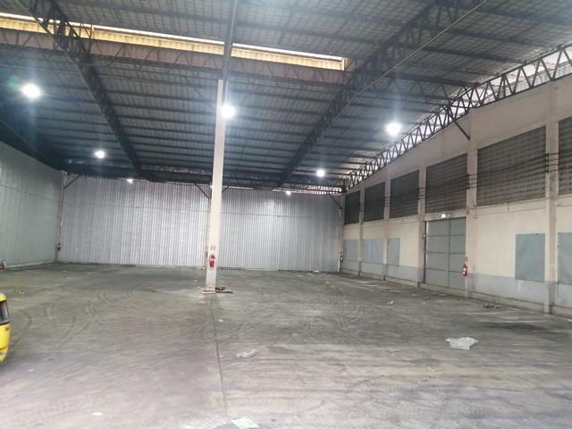 ให้เช่าโกดัง 2 โกดัง 960 ตรม. และ 1200 ตรม. ในนิคมอุตสาหกรรมบางชัน ย่านมีนบุรี ถนนเสรีไทย 54 8