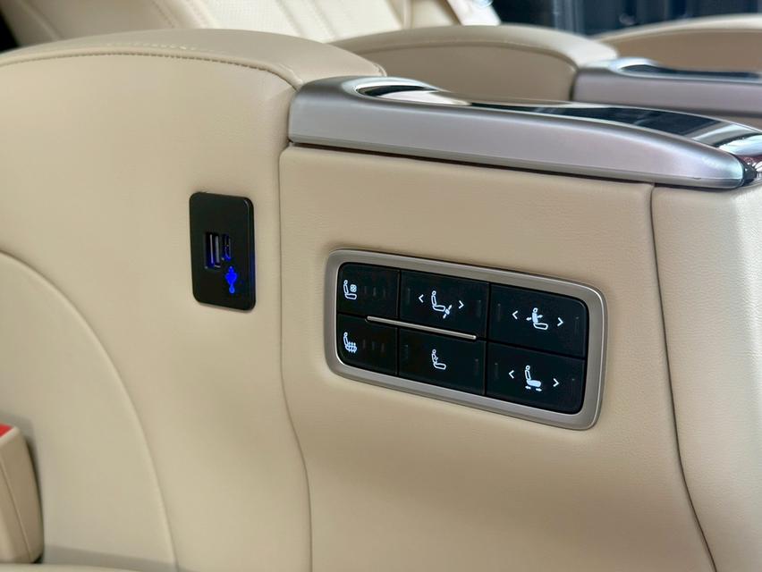 TOYOTA ALPHARD 2.5 HYBRID E-FOUR ปี 2016 รูปที่ 15